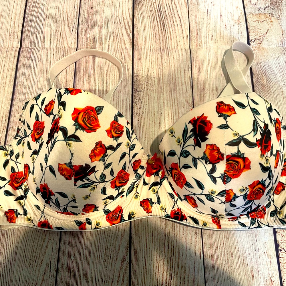 Daisy Fuentes Floral Balconette Bra